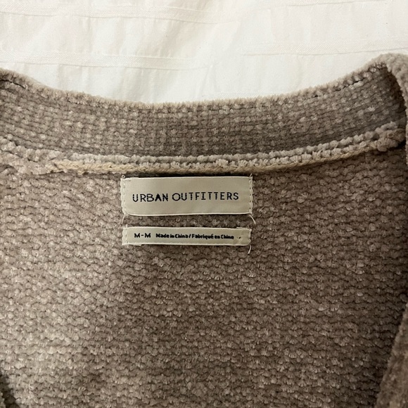 Urban Outfitters tan soft cardigan - Picture 2 of 5